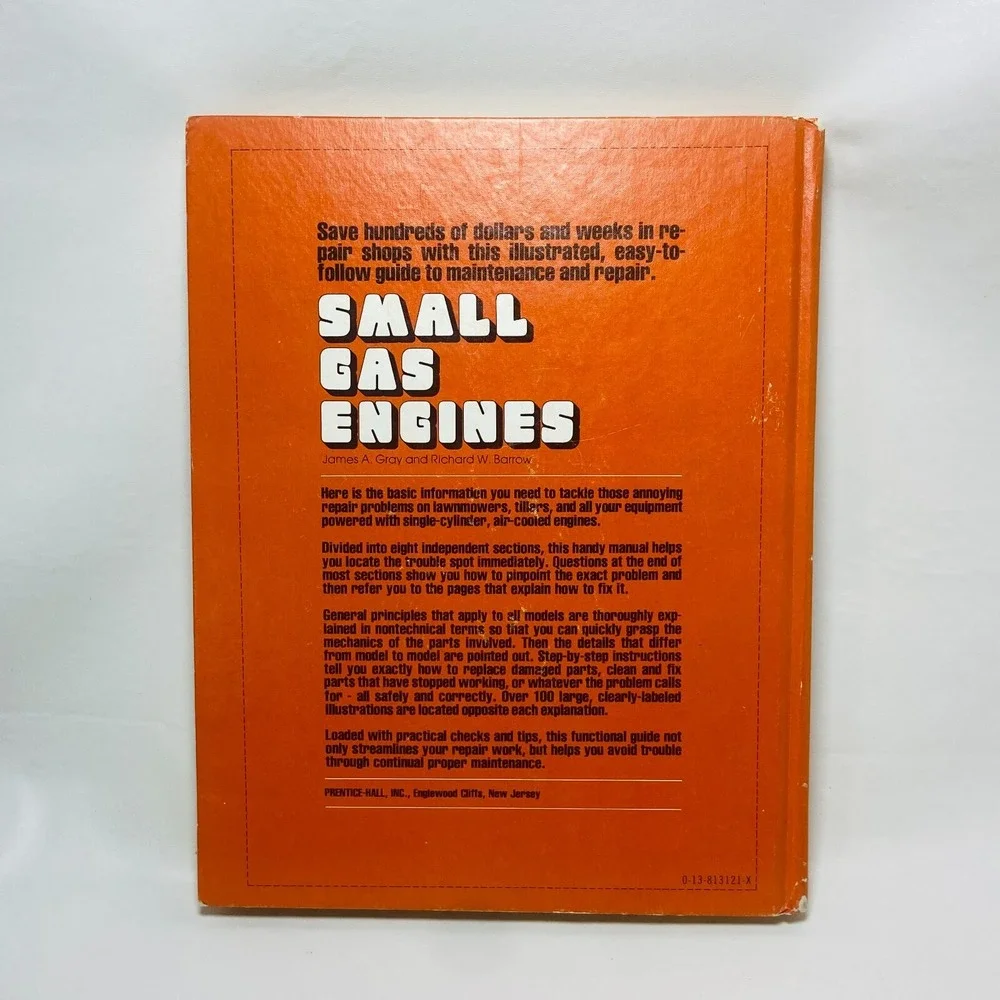 Small Gas Engines HC 2 Stroke 4 Stroke Carburetor Electrical Ignition‎ 1970s